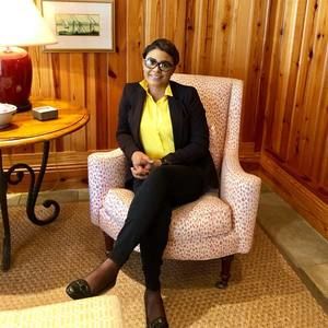 Meet your Posher, Natasha